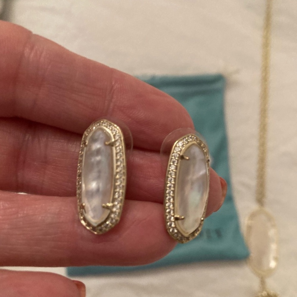 Kendra Scott earrings